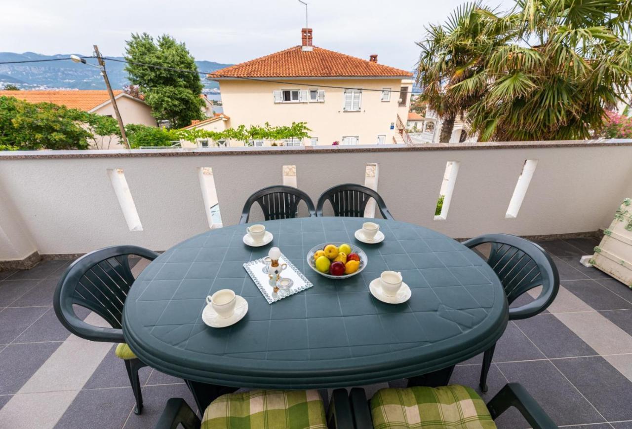 Apartmani Jasarevic Šilo Esterno foto