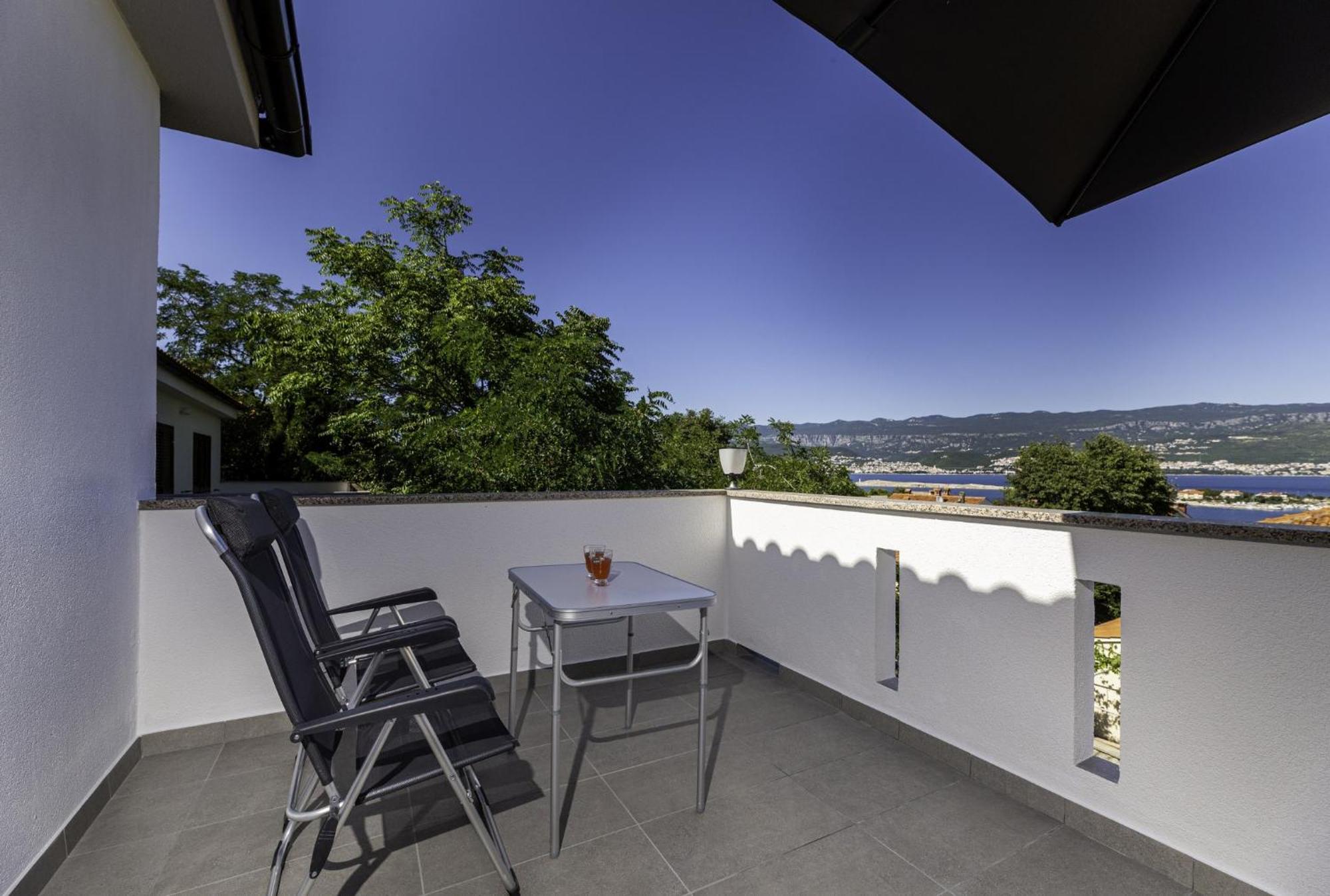Apartmani Jasarevic Šilo Esterno foto